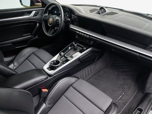 Used 2021 Porsche 911 Carrera S image 18