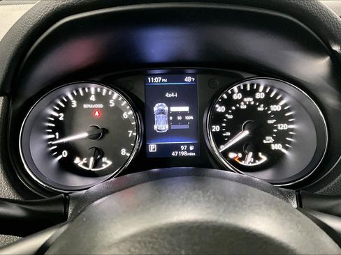 Used 2019 Nissan Rogue S image 73