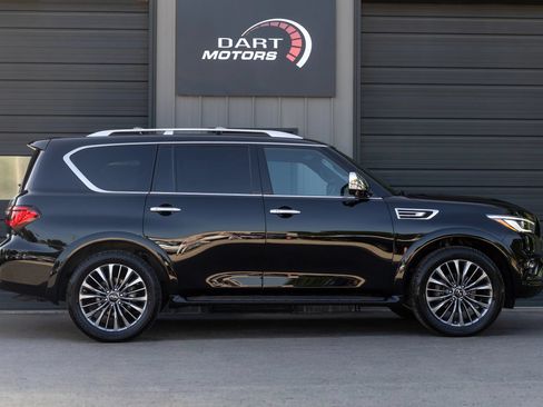 Used 2021 INFINITI QX80 Sensory w/ All-Season Package AWD/4WD image 8