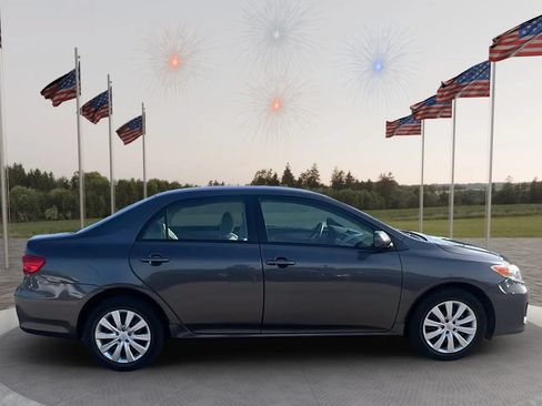 Used 2012 Toyota Corolla LE FWD image 7
