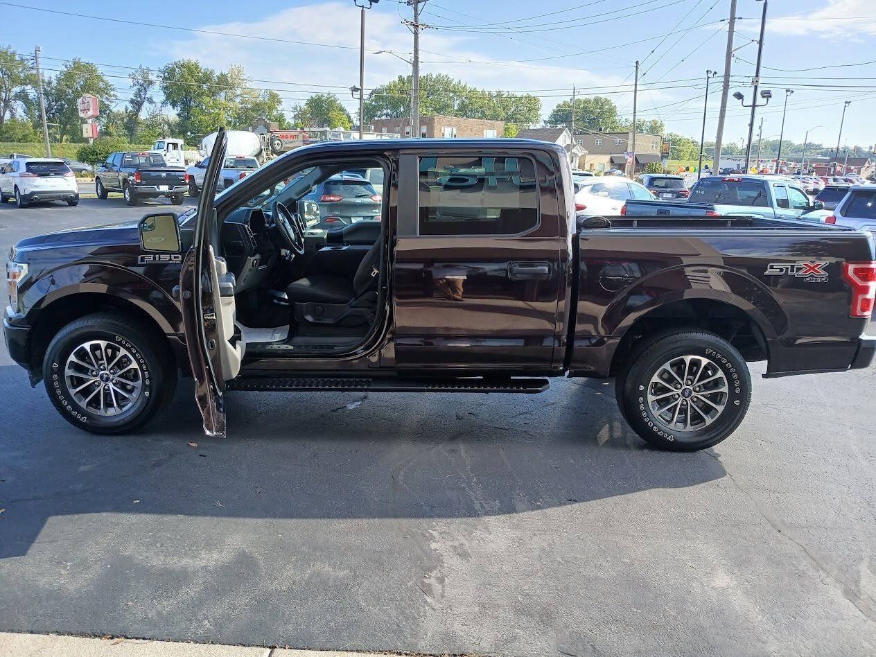 Used 2019 Ford F150 XL w/ Equipment Group 101A Mid AWD/4WD image 2