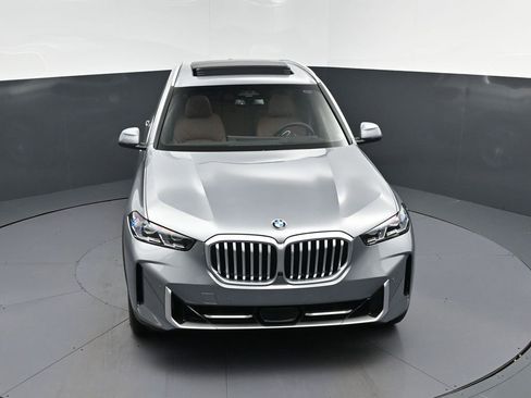 New 2026 BMW X5 sDrive40i image 38