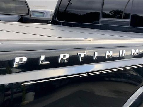 Used 2015 Ford F250 Platinum AWD/4WD image 9
