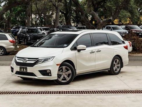 Used 2019 Honda Odyssey EX-L image 2