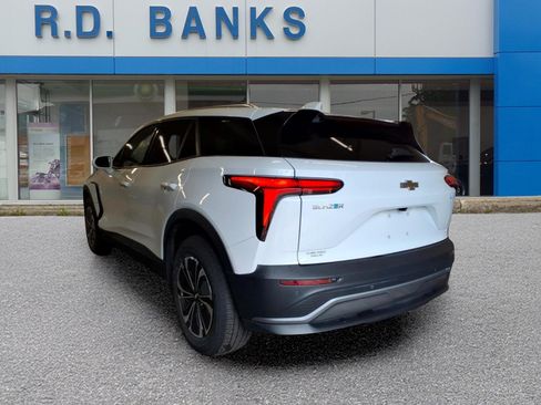 Used 2024 Chevrolet Blazer EV LT AWD/4WD image 3