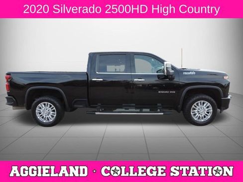 Used 2020 Chevrolet Silverado 2500 High Country w/ Z71 Off-Road Package image 2