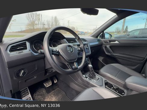 Used 2020 Volkswagen Tiguan SE R-Line FWD image 15