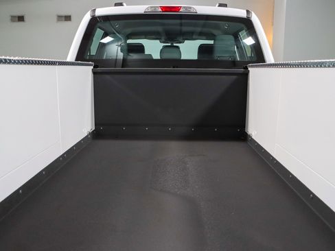 Used 2023 Ford F250 XL w/ FX4 Off-Road Package image 30