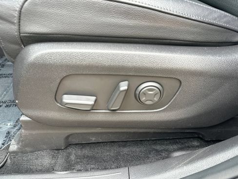 Used 2024 Kia Carnival SX Prestige FWD image 14