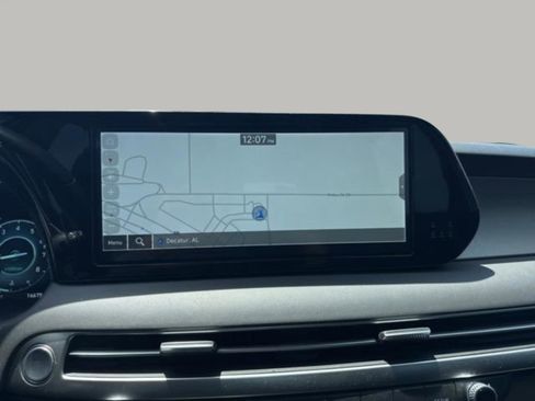 Used 2025 Hyundai Palisade SEL FWD image 21