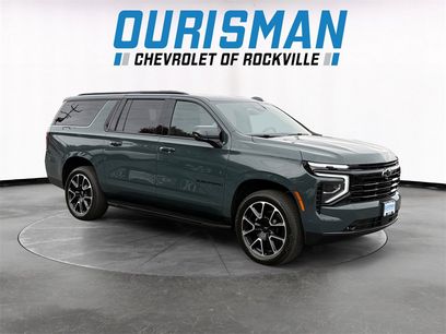 Used 2025 Chevrolet Suburban RST