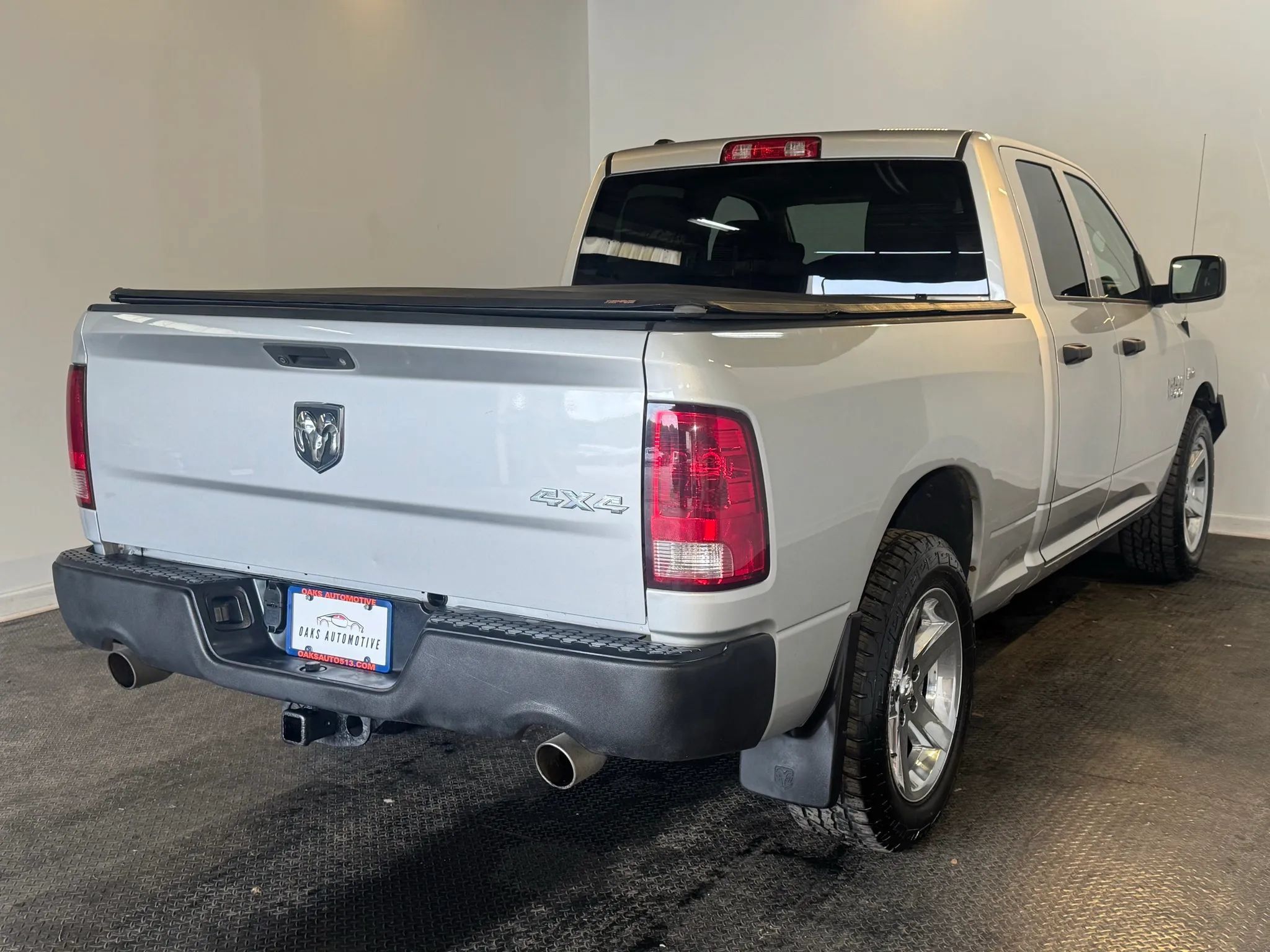 Used 2014 RAM 1500 Express AWD/4WD image 6