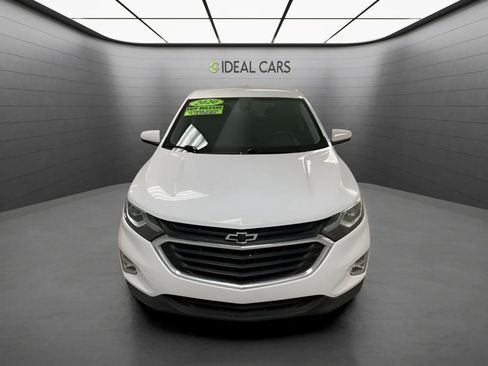 Used 2020 Chevrolet Equinox LT FWD image 2