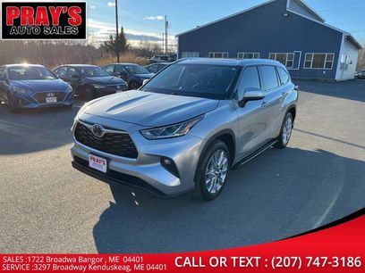 Used 2022 Toyota Highlander Limited