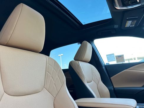 New 2026 Lexus RX 350 Premium image 18