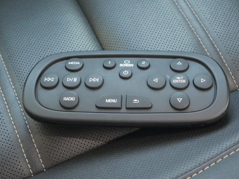 Used 2019 GMC Yukon XL Denali w/ Denali Ultimate Package AWD/4WD image 33