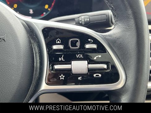 Used 2021 Mercedes-Benz CLA 250 4MATIC image 27