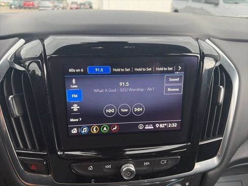 Used 2021 Chevrolet Traverse High Country w/ LPO, Floor Liner Package FWD image 21