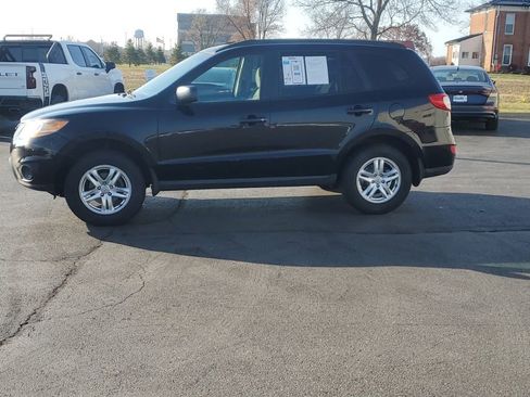 Used 2011 Hyundai Santa Fe GLS image 4