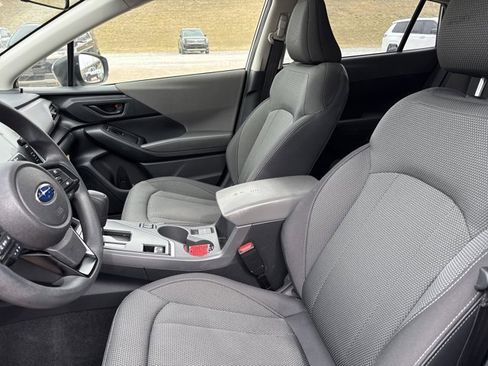 Used 2024 Subaru Crosstrek 2.0i Premium image 5