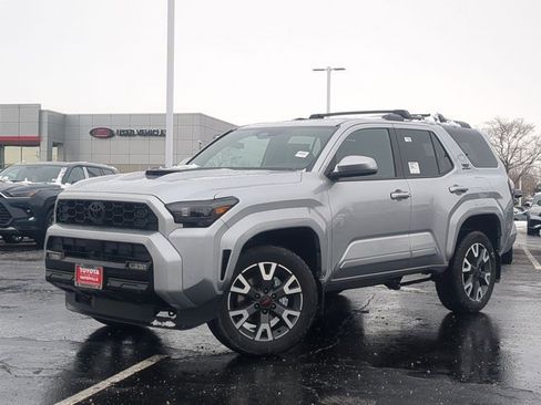 New 2025 Toyota 4Runner TRD Sport image 2