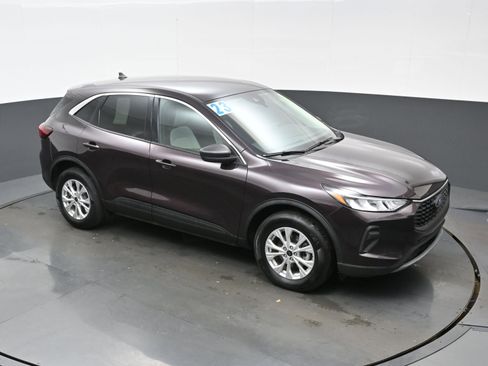Used 2023 Ford Escape Active image 38