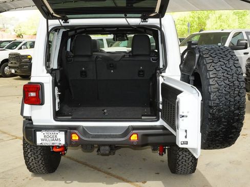 New 2026 Jeep Wrangler Unlimited Rubicon AWD/4WD image 12