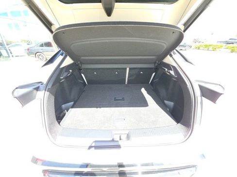 Used 2023 Nissan Ariya FWD image 27