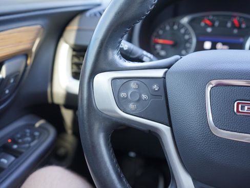 Used 2021 GMC Terrain SLE w/ Driver Convenience Package FWD image 13
