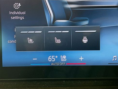 Used 2024 BMW X7 xDrive40i image 23