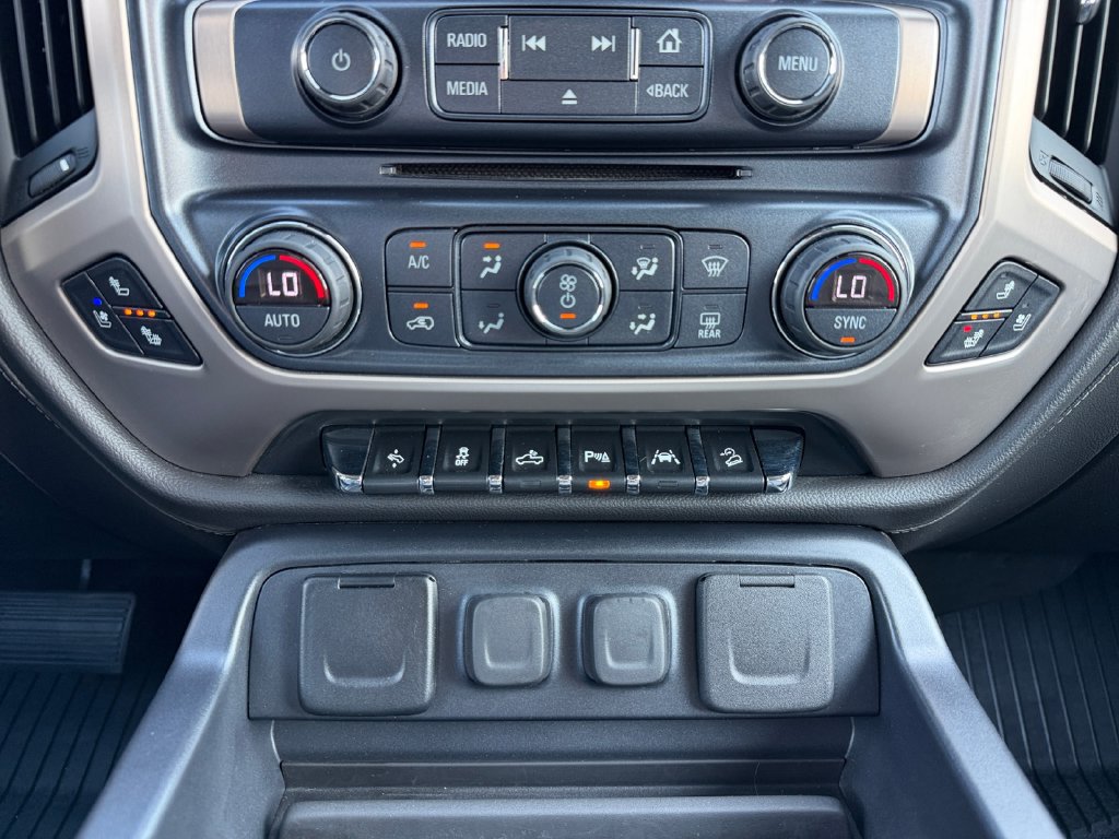 Used 2018 GMC Sierra 1500 Denali AWD/4WD image 21