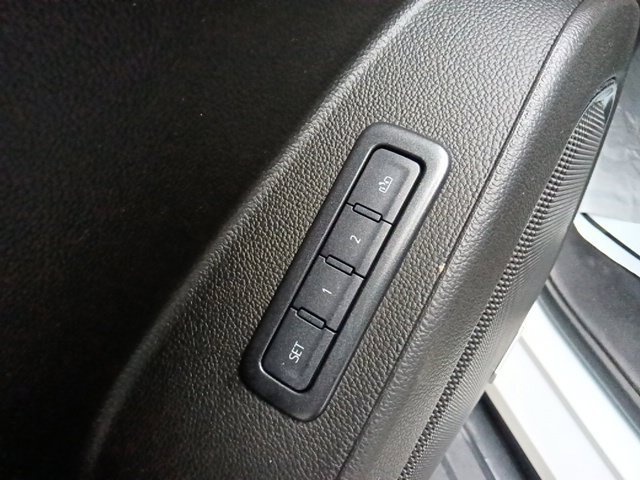 Used 2020 Chevrolet Suburban Premier RWD image 14
