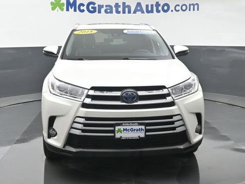 Used 2018 Toyota Highlander XLE image 4
