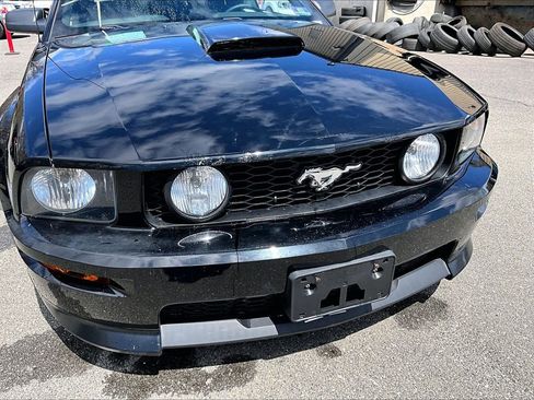 Used 2009 Ford Mustang GT Premium image 22