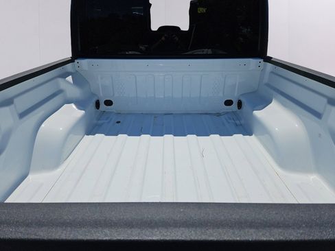 Used 2022 Jeep Gladiator Willys image 31