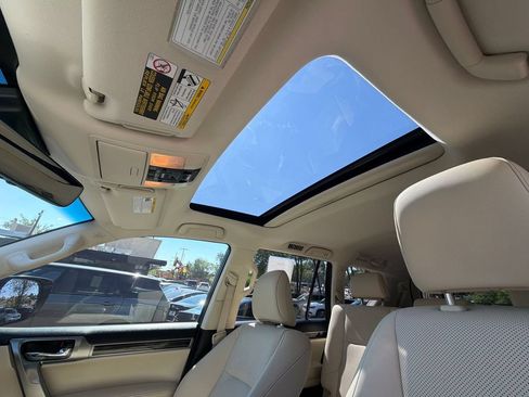 Used 2023 Lexus GX 460 Premium w/ Premium Package AWD/4WD image 20