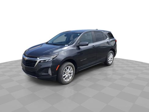 Used 2022 Chevrolet Equinox LT image 3
