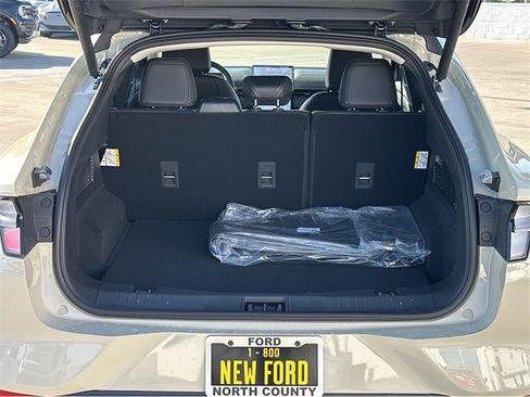 New 2025 Ford Mustang Mach-E Premium image 18