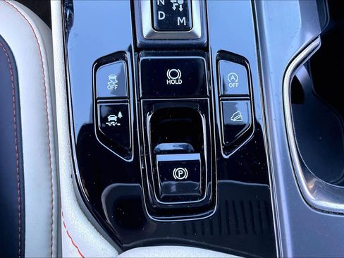 Used 2022 Lexus NX 350 Premium image 32