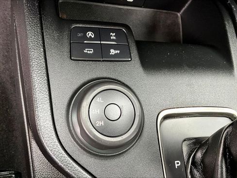 Used 2020 Ford Ranger XLT w/ Equipment Group 301A Mid AWD/4WD image 18