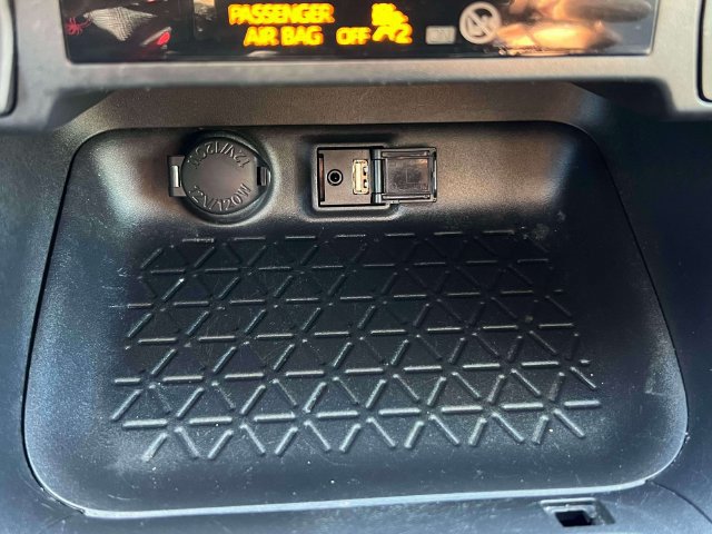 Used 2019 Toyota RAV4 XLE w/ All Weather Liner Package AWD/4WD image 34