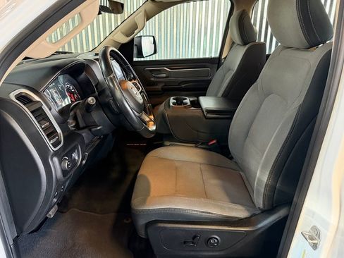 Used 2020 RAM 1500 Big Horn AWD/4WD image 12