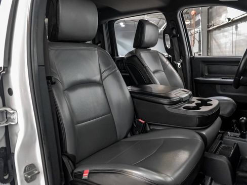 Used 2022 RAM 2500 Tradesman AWD/4WD image 33
