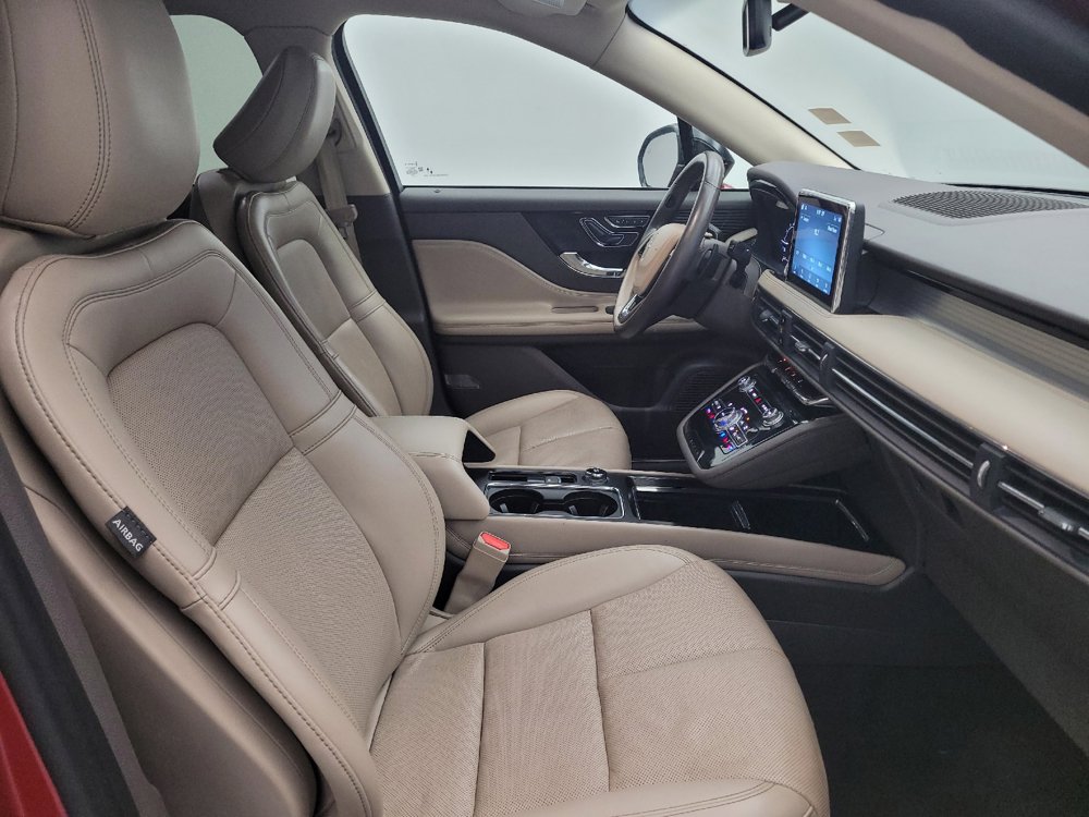 Used 2021 Lincoln Corsair AWD w/ Premium Package image 21