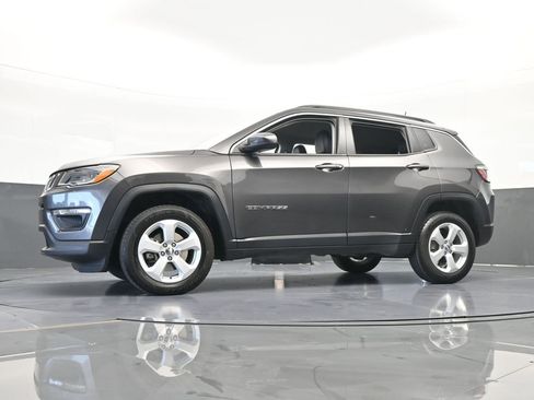 Used 2021 Jeep Compass Latitude w/ Driver Assistance Group image 53