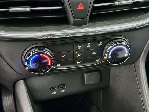 New 2026 Buick Encore GX Preferred w/ Comfort Package FWD image 15
