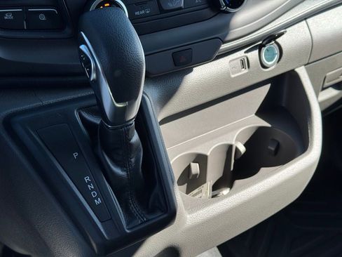 New 2025 Ford Transit 250 148 Medium Roof image 23