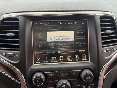 Used 2017 Jeep Grand Cherokee Limited w/ Luxury Group II AWD/4WD image 19