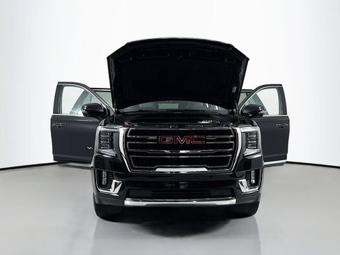 Used 2022 GMC Yukon SLT w/ SLT Luxury Package AWD/4WD image 20