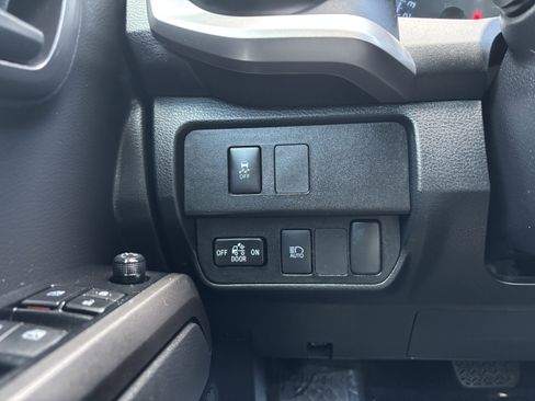 Used 2022 Toyota Tacoma SR5 image 29